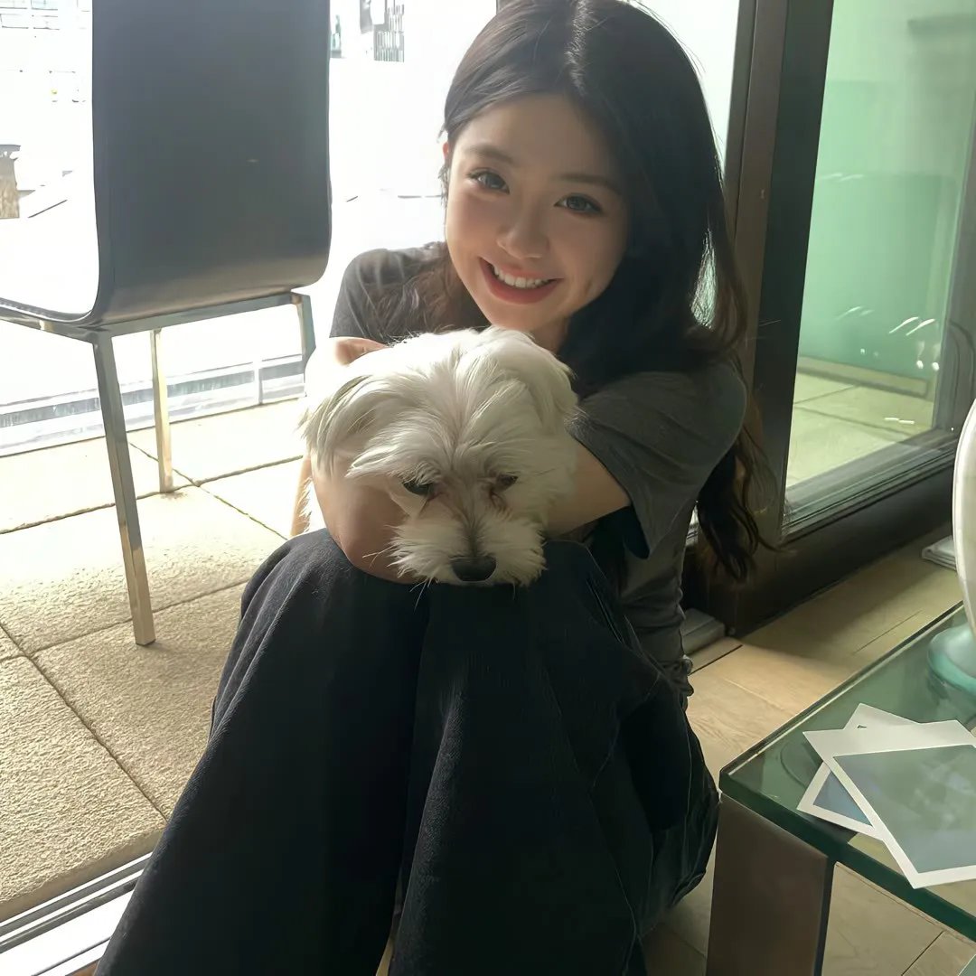 重生后香江美人又冷又飒